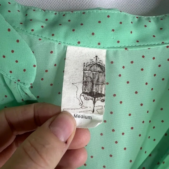 Francescas Collections Vneck Sheer Peplum Waist Polka Dot Blouse Sz MD‎ - Picture 6 of 8